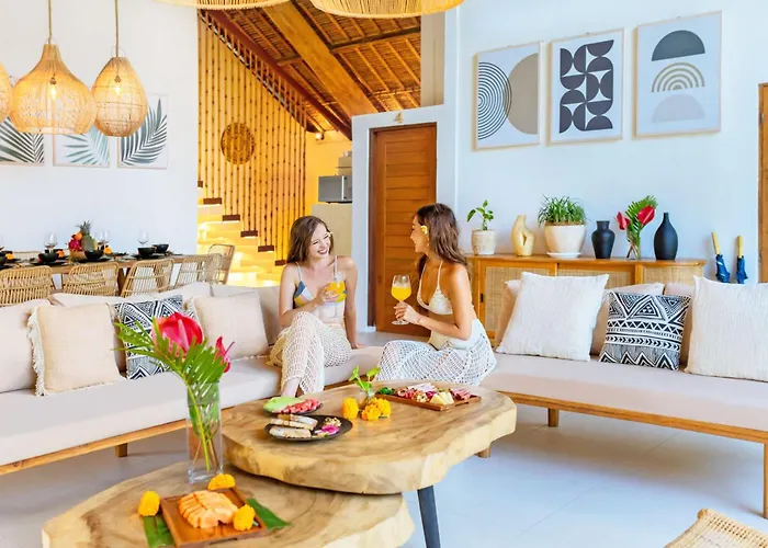 Indigo - 5-bdr With Huge Pool And Garden