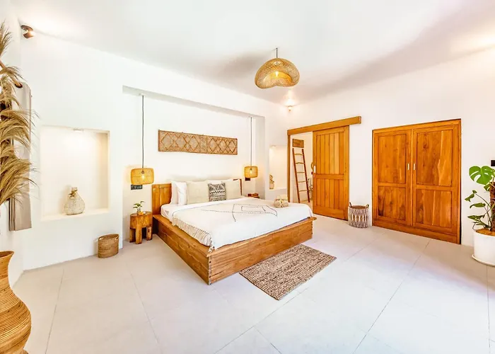 Indigo - 5-bdr With Huge Pool And Garden *