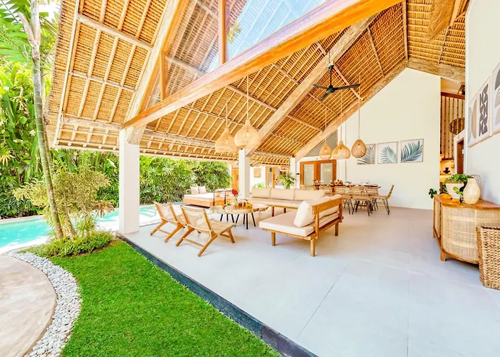 Indigo - 5-bdr With Huge Pool And Garden * Seminyak